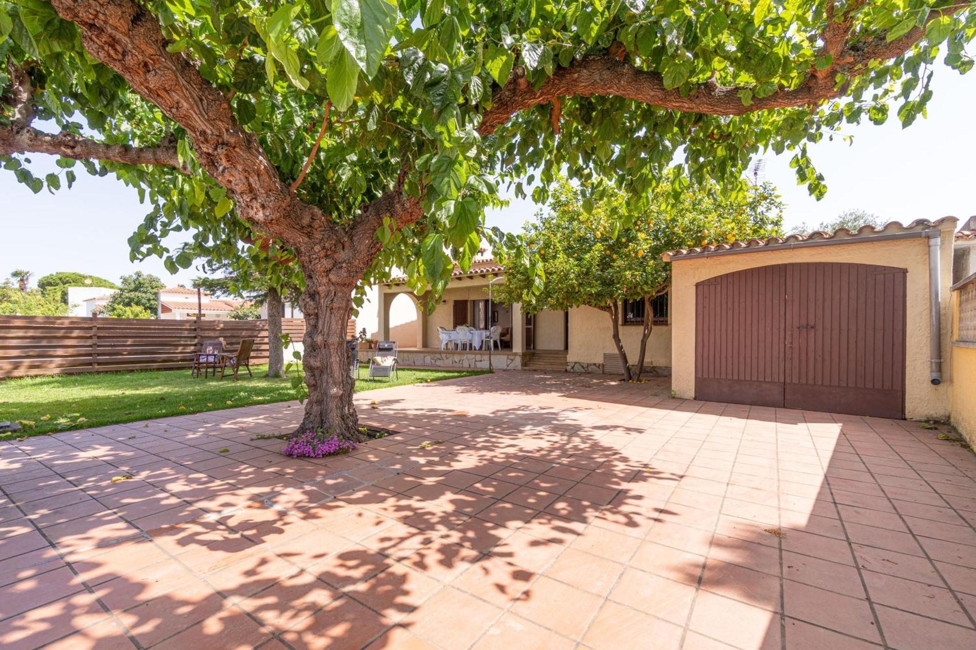 Apart-Rent Casa Con Jardin Pani 0081 Empuriabrava Esterno foto